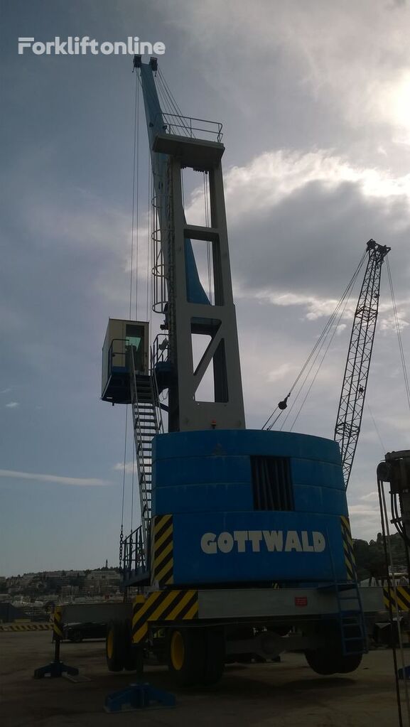 Gottwald HMK 60 havnekran